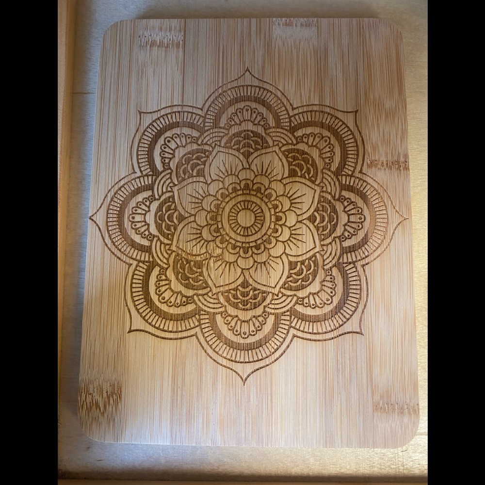 Mandala 6x8 Bamboo Cutting Board
